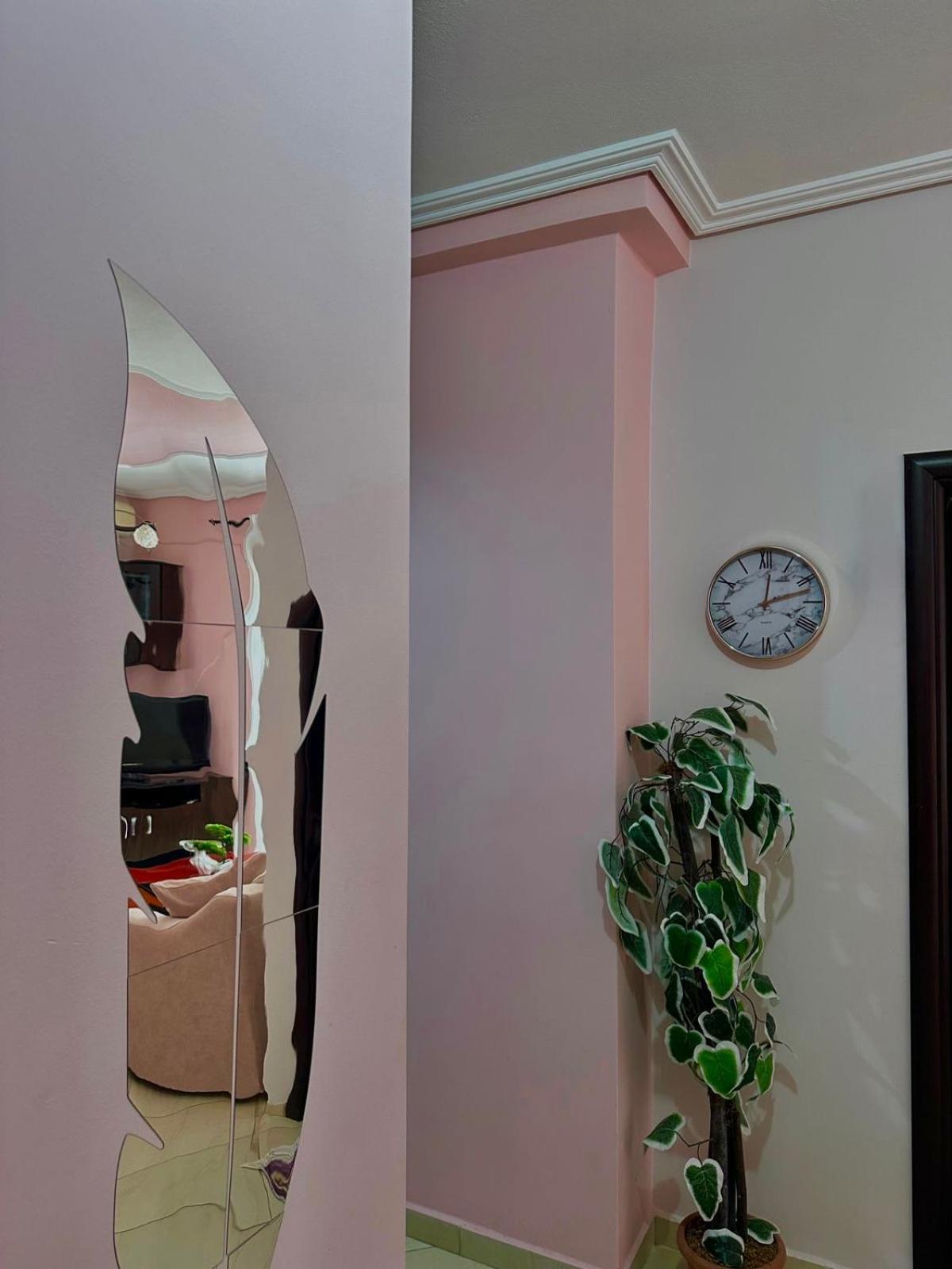 סרנדה Esmeralda Apartaments מראה חיצוני תמונה