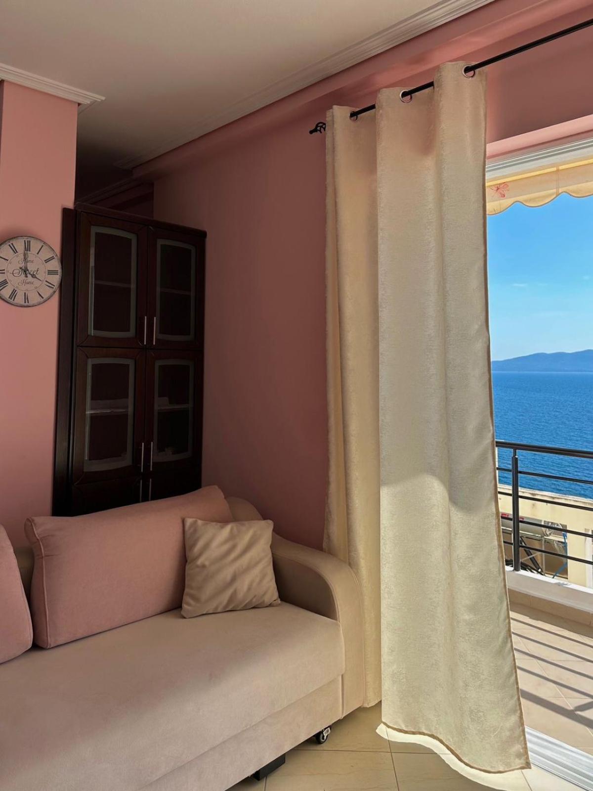 סרנדה Esmeralda Apartaments מראה חיצוני תמונה