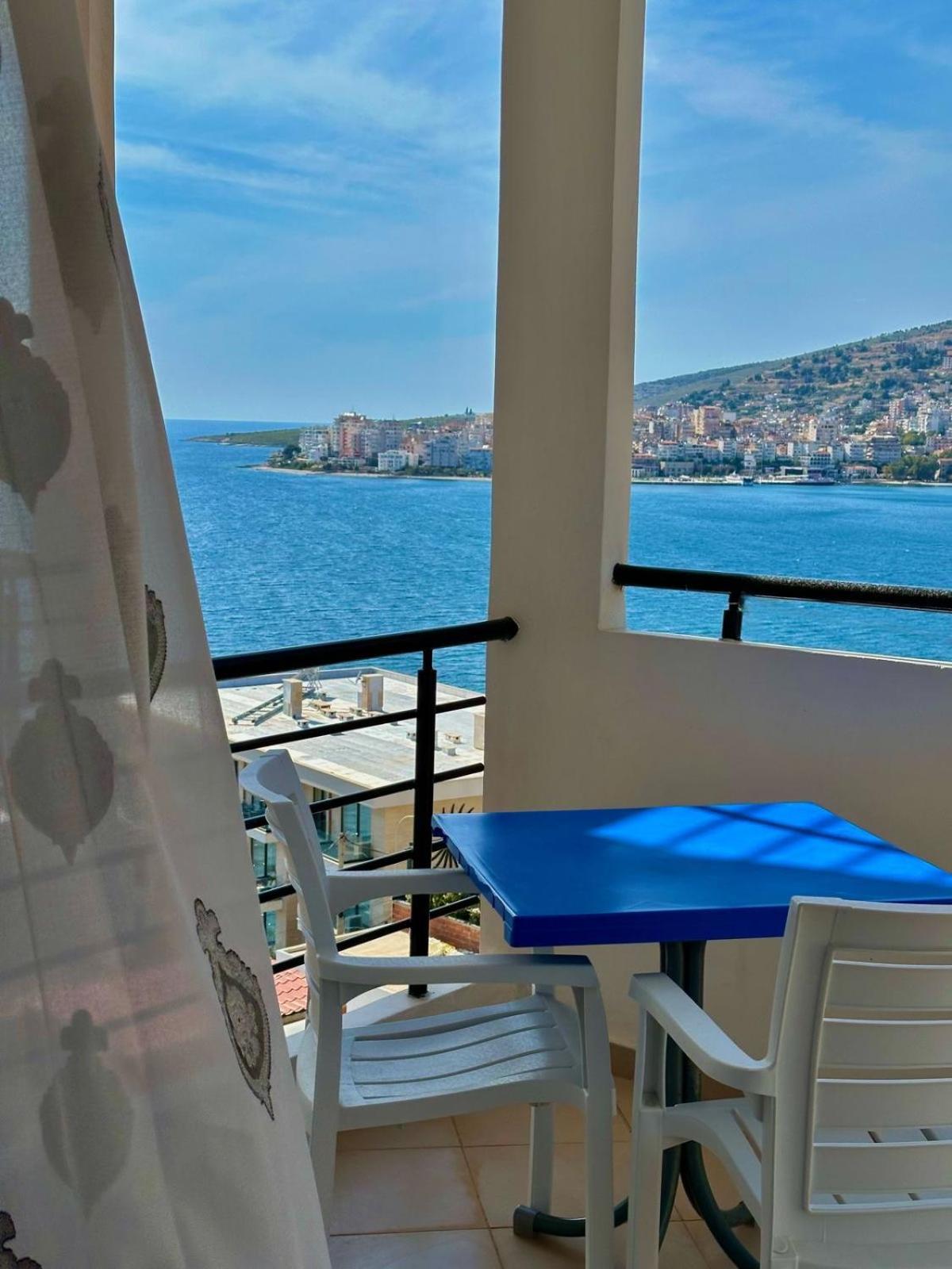 סרנדה Esmeralda Apartaments מראה חיצוני תמונה